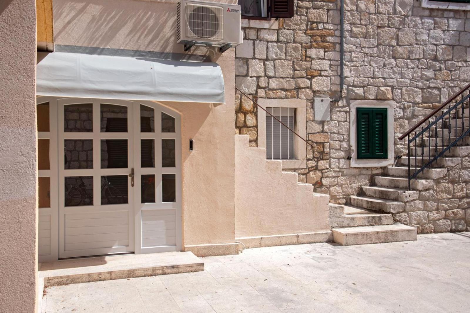 Appartement Petite Haven à Split Extérieur photo